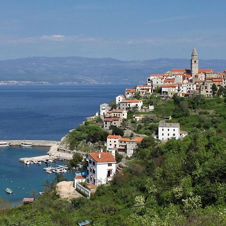 Apartments And Rooms With Parking Space Vrbnik, Krk - 5301 Esterno foto