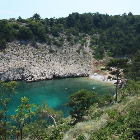Apartments And Rooms With Parking Space Vrbnik, Krk - 5301 Esterno foto
