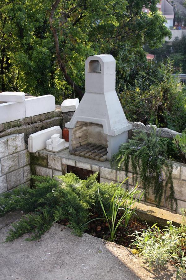 Apartments And Rooms With Parking Space Vrbnik, Krk - 5301 Esterno foto