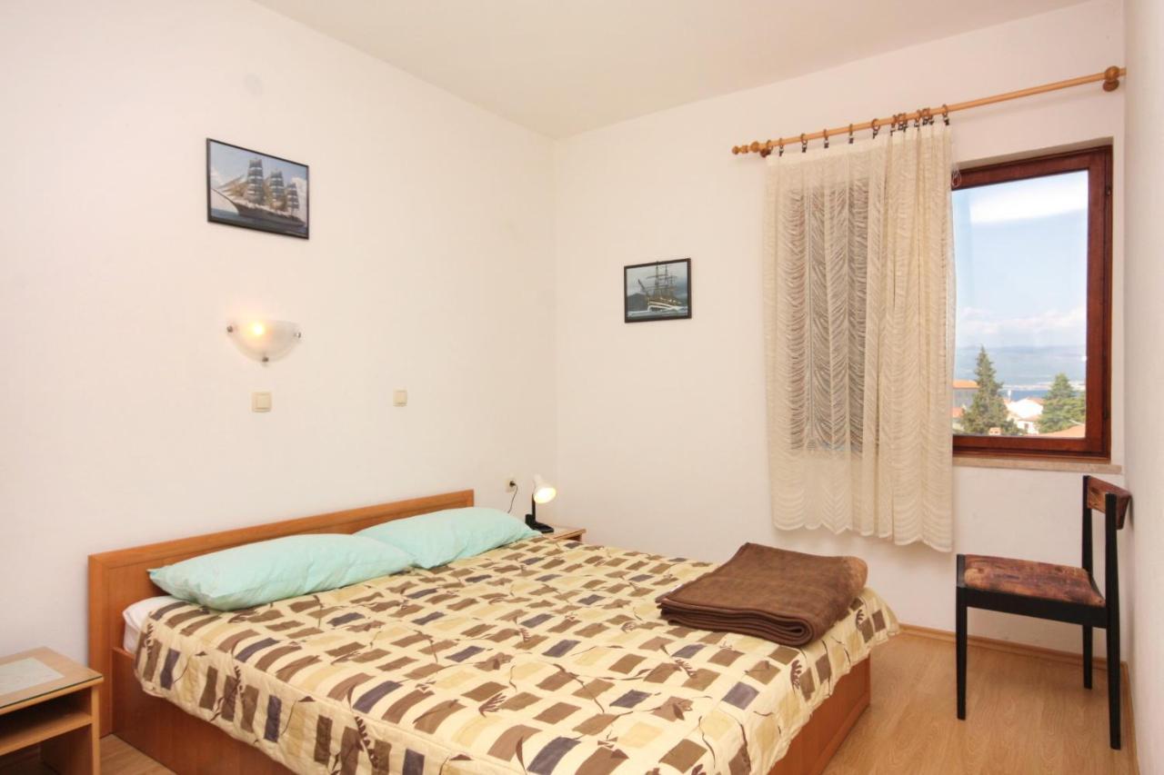 Apartments And Rooms With Parking Space Vrbnik, Krk - 5301 Esterno foto